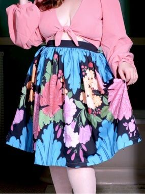 Pinupgirl Clothing Floral Skirt 3X
